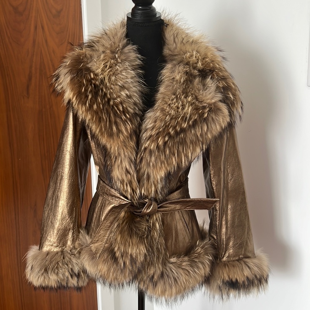 High quality soft golden leather with high quality raccoon real fur